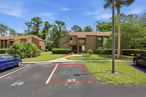 $189,500 | 27 Oxford Lane, Unit 27, Palm Coast, FL 32137