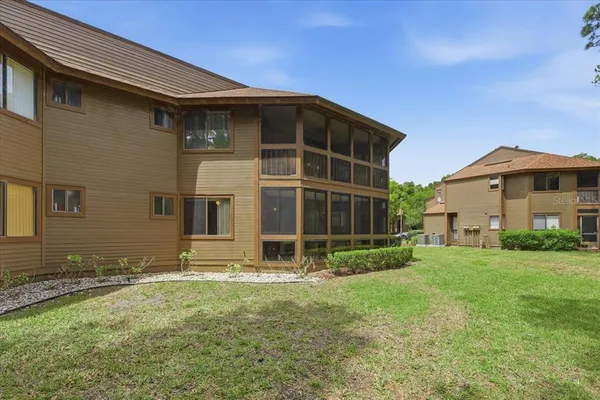 $189,500 | 27 Oxford Lane, Unit 27, Palm Coast, FL 32137