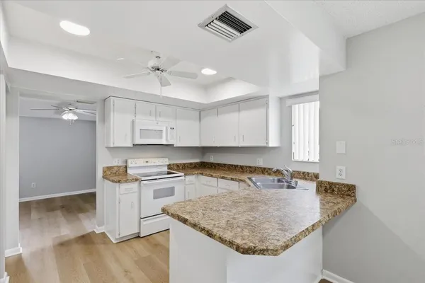 $189,500 | 27 Oxford Lane, Unit 27, Palm Coast, FL 32137