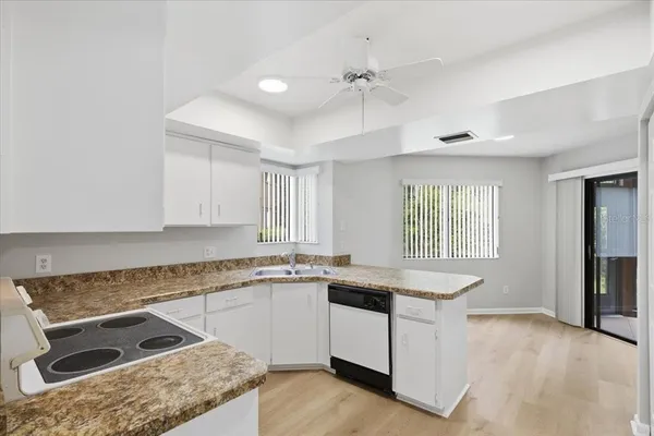 $189,500 | 27 Oxford Lane, Unit 27, Palm Coast, FL 32137