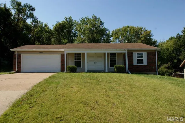 $1,625 | 12909 Ox Bow Lane, St. Louis, MO 63138