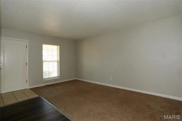 $1,625 | 12909 Ox Bow Lane, St. Louis, MO 63138