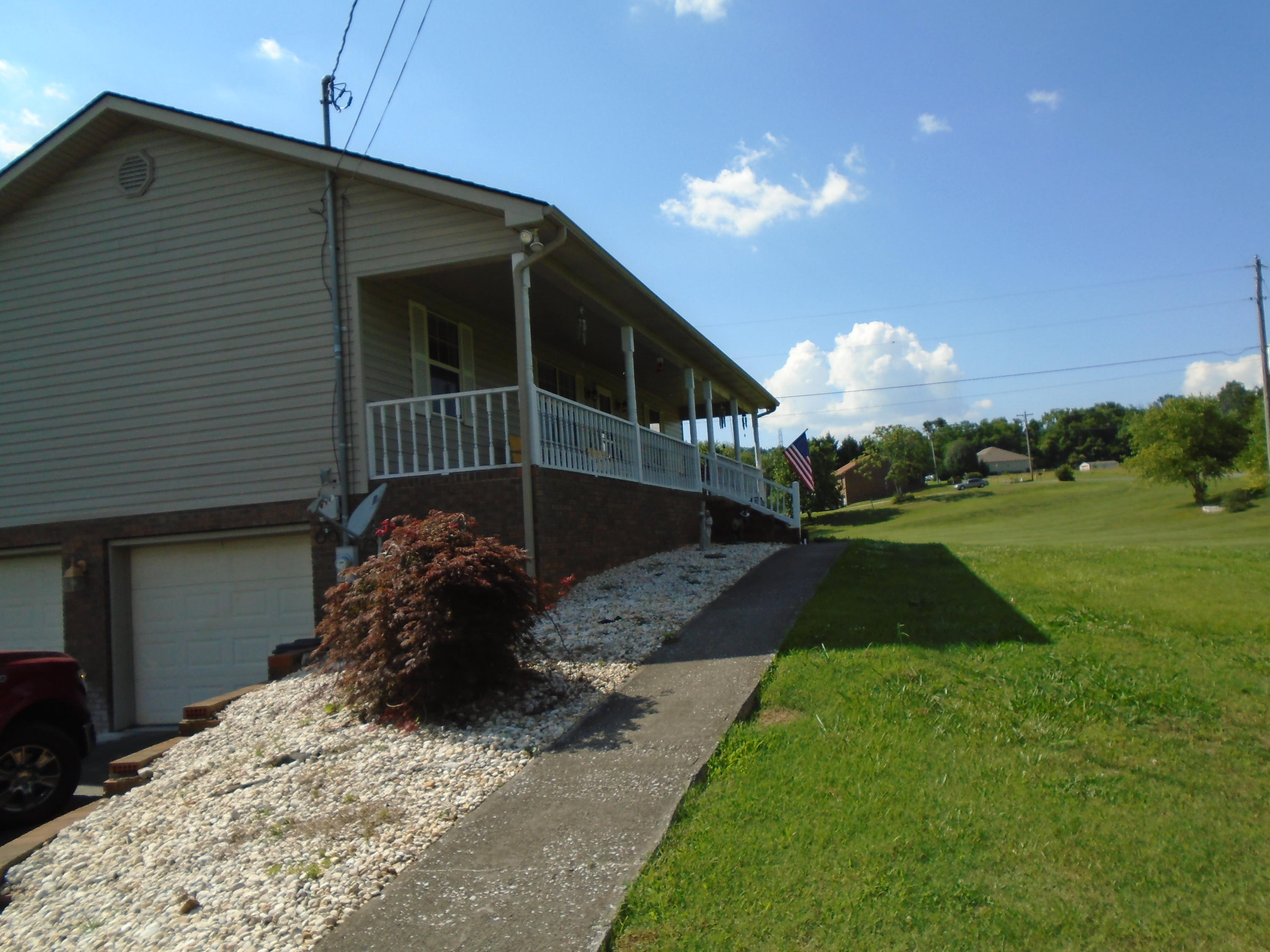 845 Forgety Road Jefferson City, TN 37760 - Photo 3 of 18 DSC00044