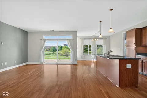 $324,900 | 155 Coatsville Drive, Westfield, IN 46074