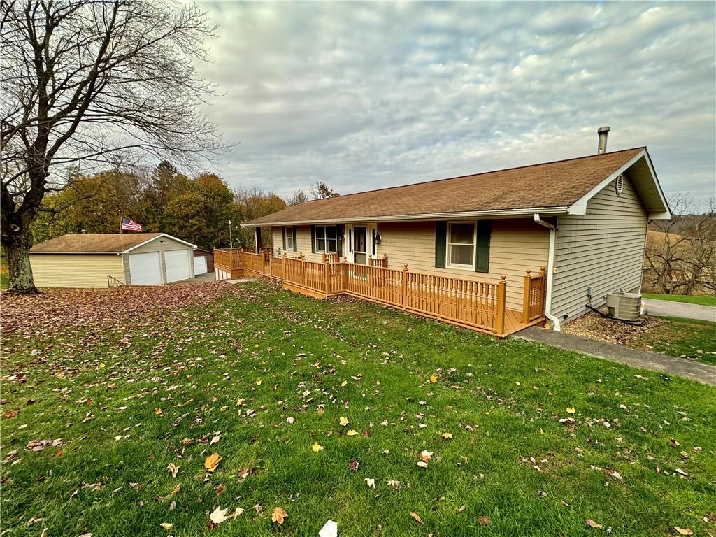 4641 Ellwood Road New Castle, PA 16101 - Photo 2 of 26 a front view of a house with garden