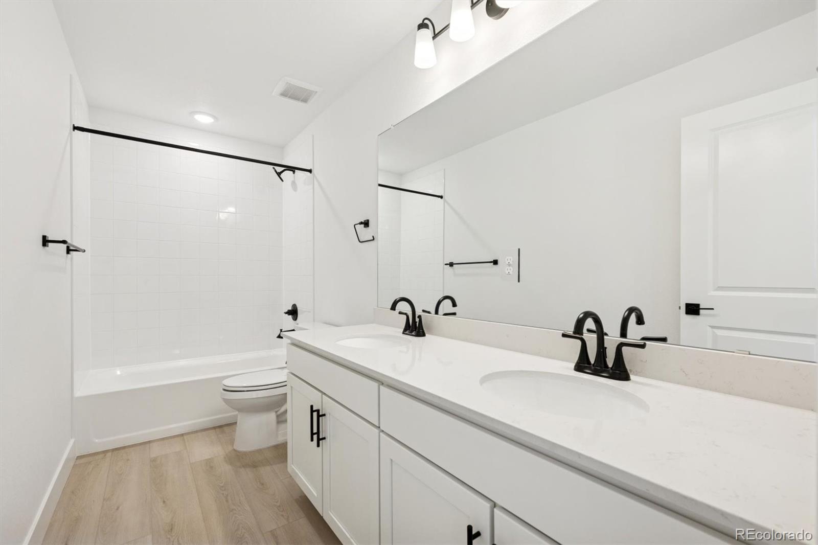 1252 Summit Rise Drive Erie, CO 80516 - Photo 15 of 24