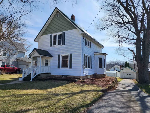 $199,000 | 431 East Cornelia Street, Darlington, WI 53530
