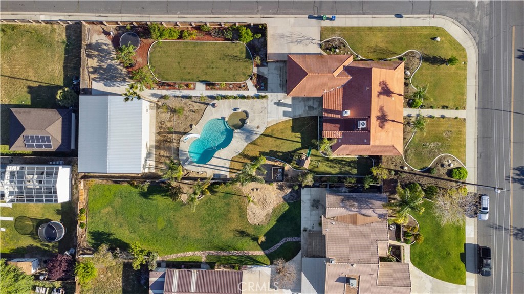 2119 Jenkins Road Bakersfield, CA 93314 - Photo 27 of 35 an aerial view of houses with outdoor space