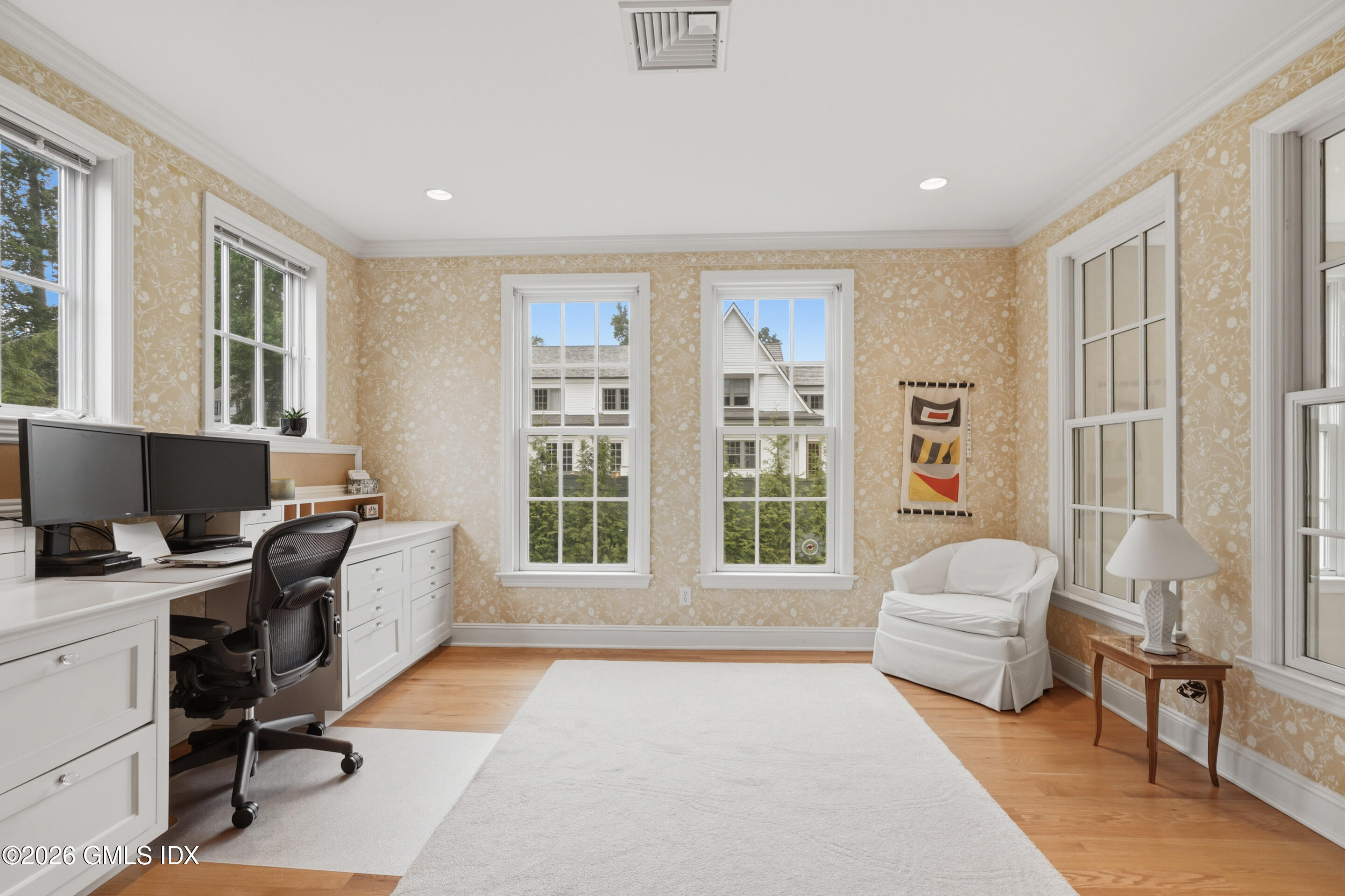35 Owenoke Way Riverside, CT 06878 - Photo 17 of 33 DSC01299_1