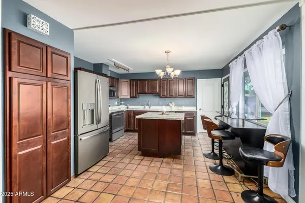 $455,000 | 2302 West Berridge Lane, Phoenix, AZ 85015