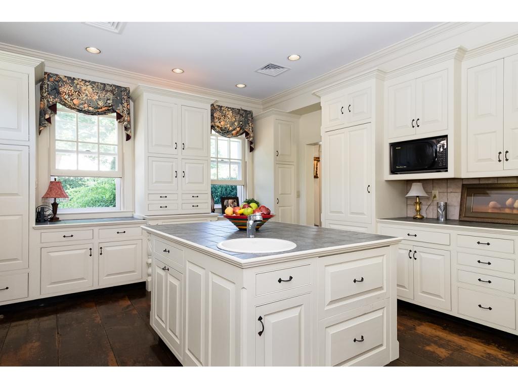30 Sea Road Rye, NH 03871 - Photo 12 of 33