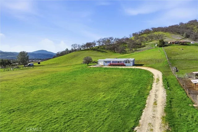 $439,000 | 2805 Smith Lane, Clearlake, CA 95422