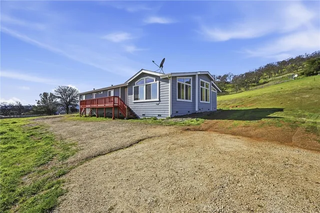 $439,000 | 2805 Smith Lane, Clearlake, CA 95422