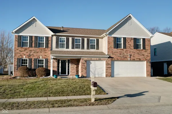 $420,000 | 7066 Halifax Court, Avon, IN 46123
