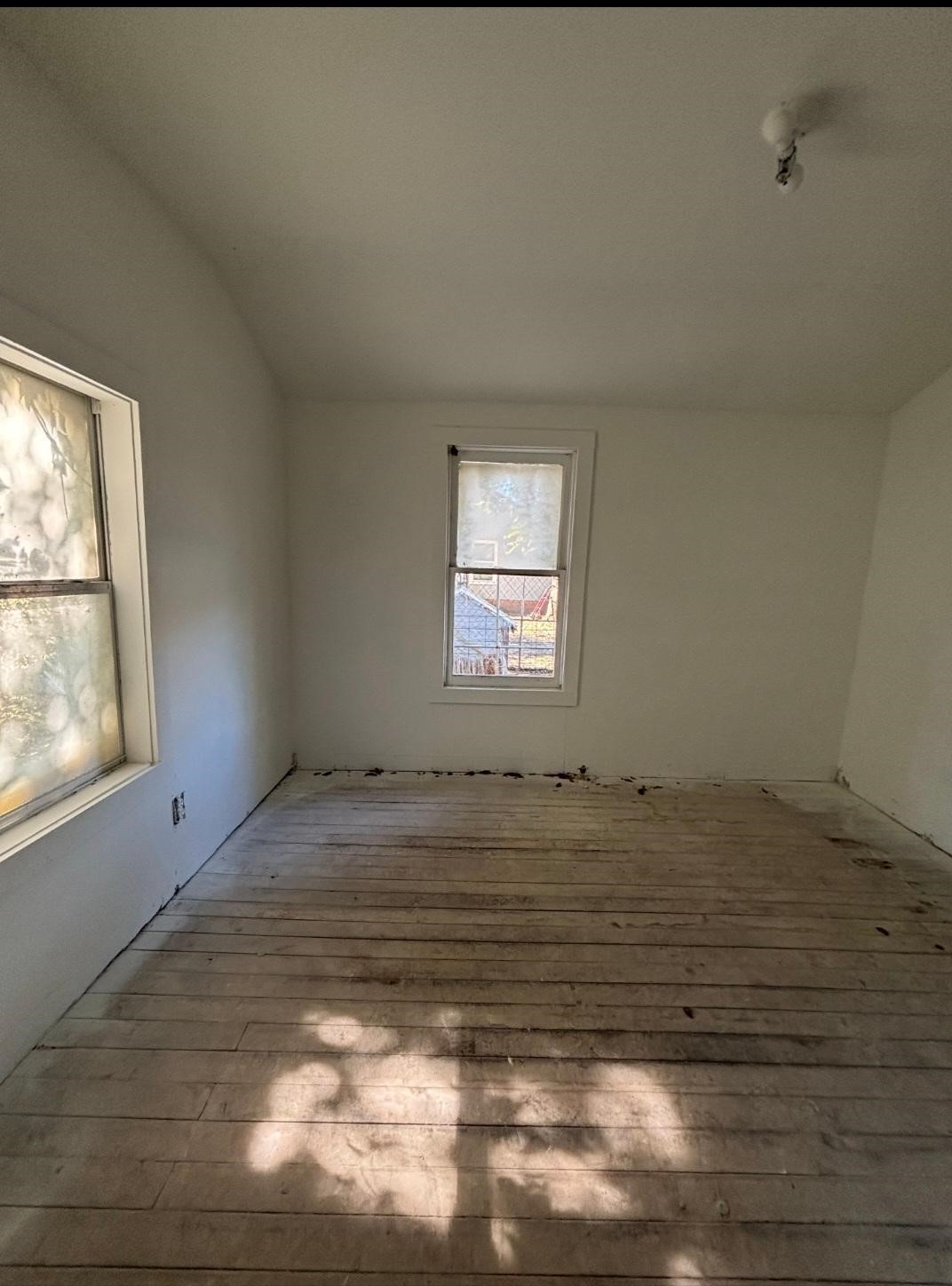 505 Washington Street Edna, TX 77957 - Photo 9 of 9 a view of empty room with window