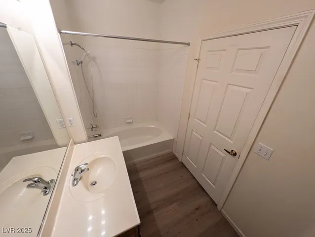 $1,000 | 1405 South Nellis Boulevard, Unit 1081, Las Vegas, NV 89104