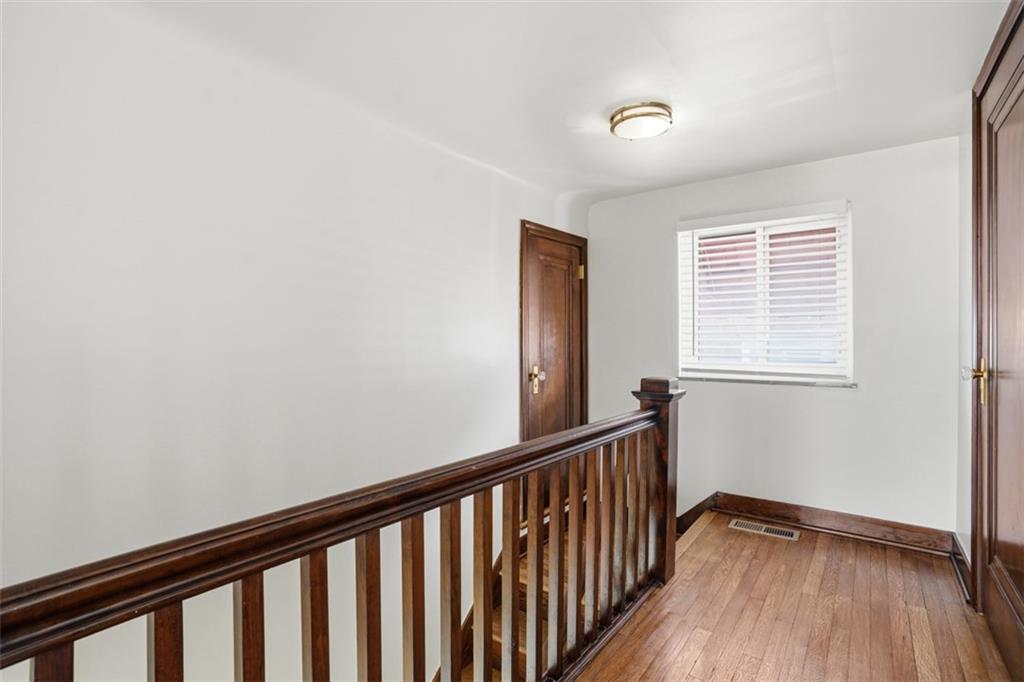 554 Richland Road Pittsburgh, PA 15228 - Photo 22 of 38 Gallery Image 22