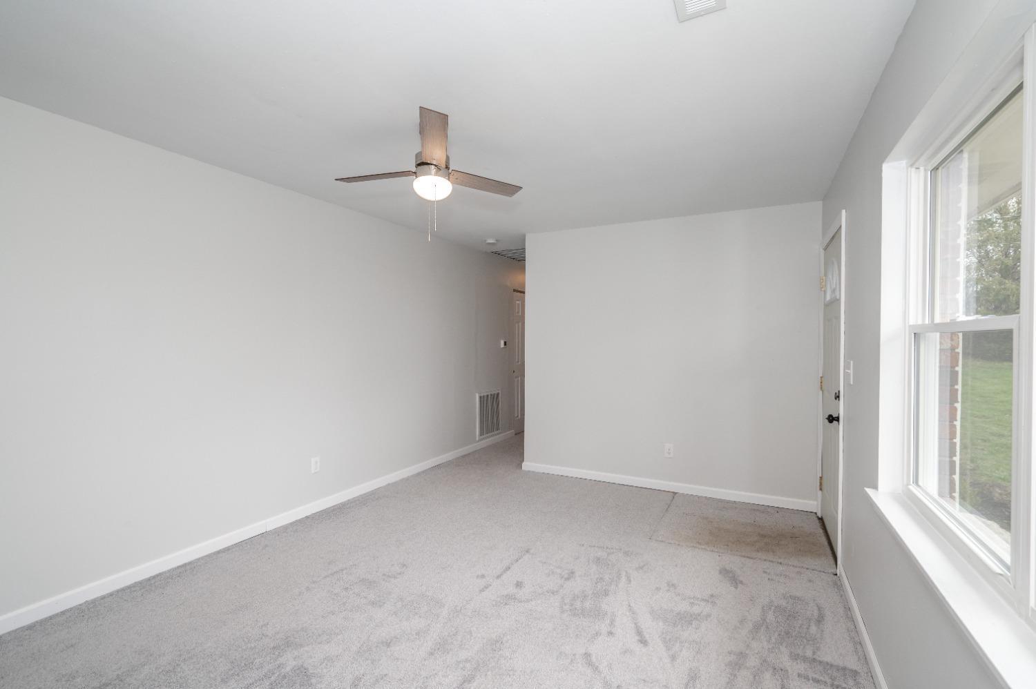 4190 Withrow Road Hamilton, OH 45011 - Photo 5 of 49