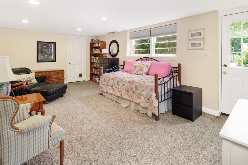 16 Trysting Road Scituate, MA 02066 - Photo 29 of 39