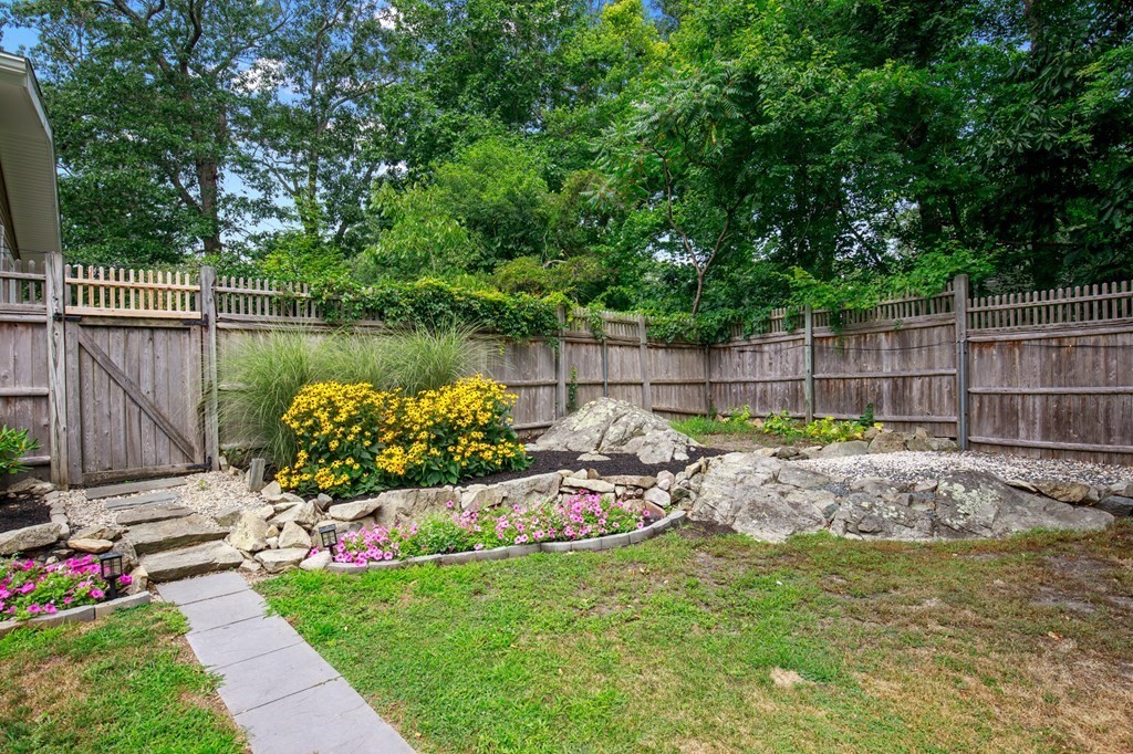 16 Trysting Road Scituate, MA 02066 - Photo 35 of 39