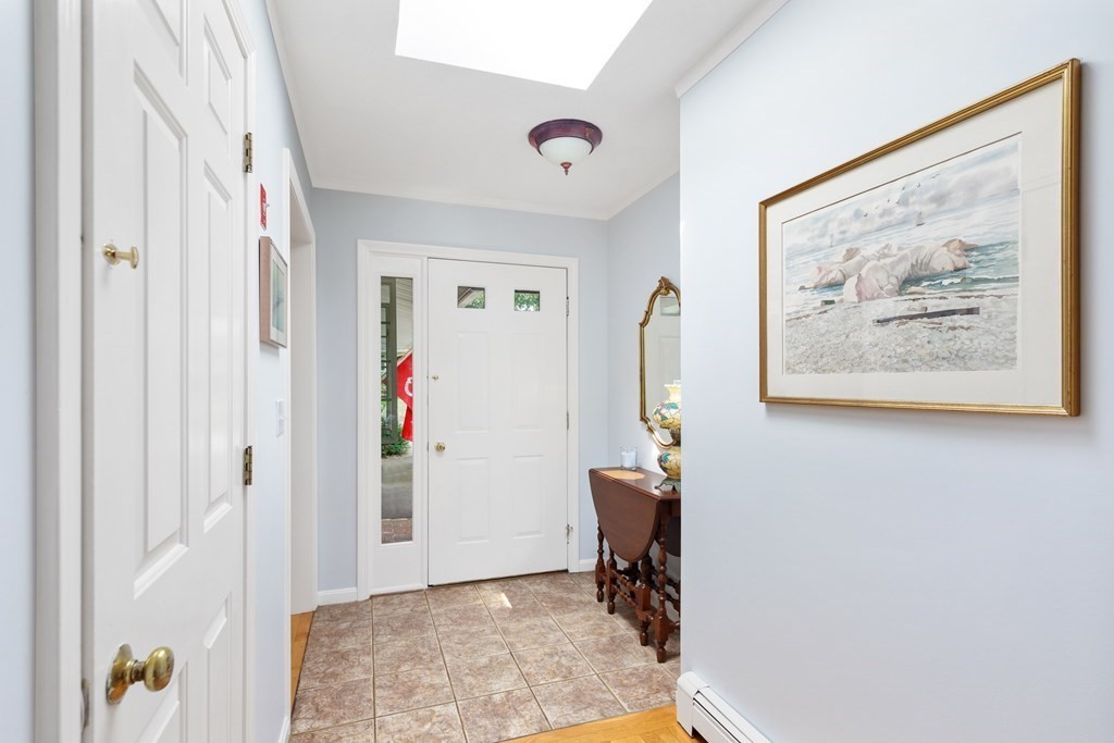 16 Trysting Road Scituate, MA 02066 - Photo 6 of 39
