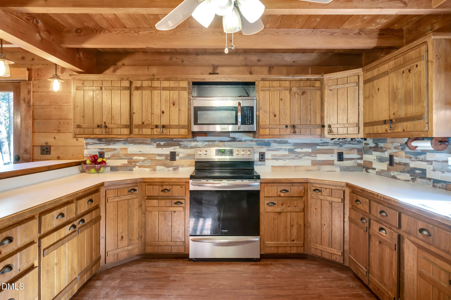 116 Dawn Road Benson, NC 27504 - Photo 7 of 43 FAR_2494