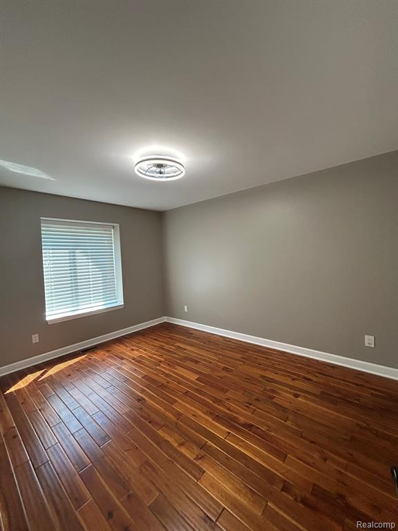 14791 Riverside Street Livonia, MI 48154 - Photo 23 of 38 Gallery Image 23