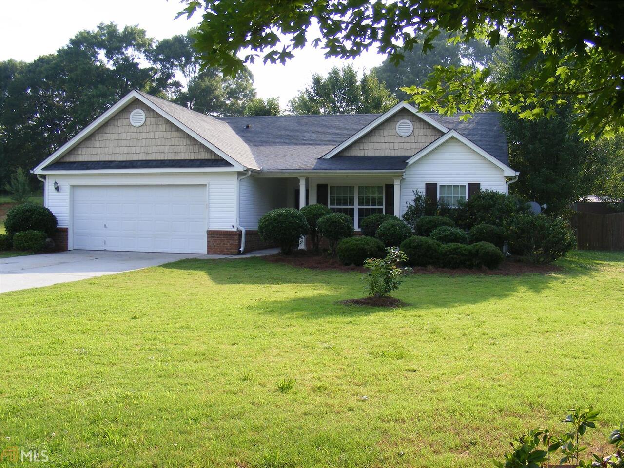 803 Custom Lane, Unit 32 Winder, GA 30680 - Photo 1 of 1 Gallery Image 1