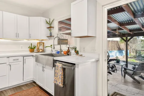 $975,000 | 5847 Amarillo Avenue, La Mesa, CA 91942