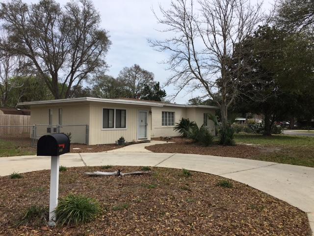 5 Choctawhatchee Road Southeast Fort Walton Beach, FL 32548 - Photo 2 of 28 IMG_0447