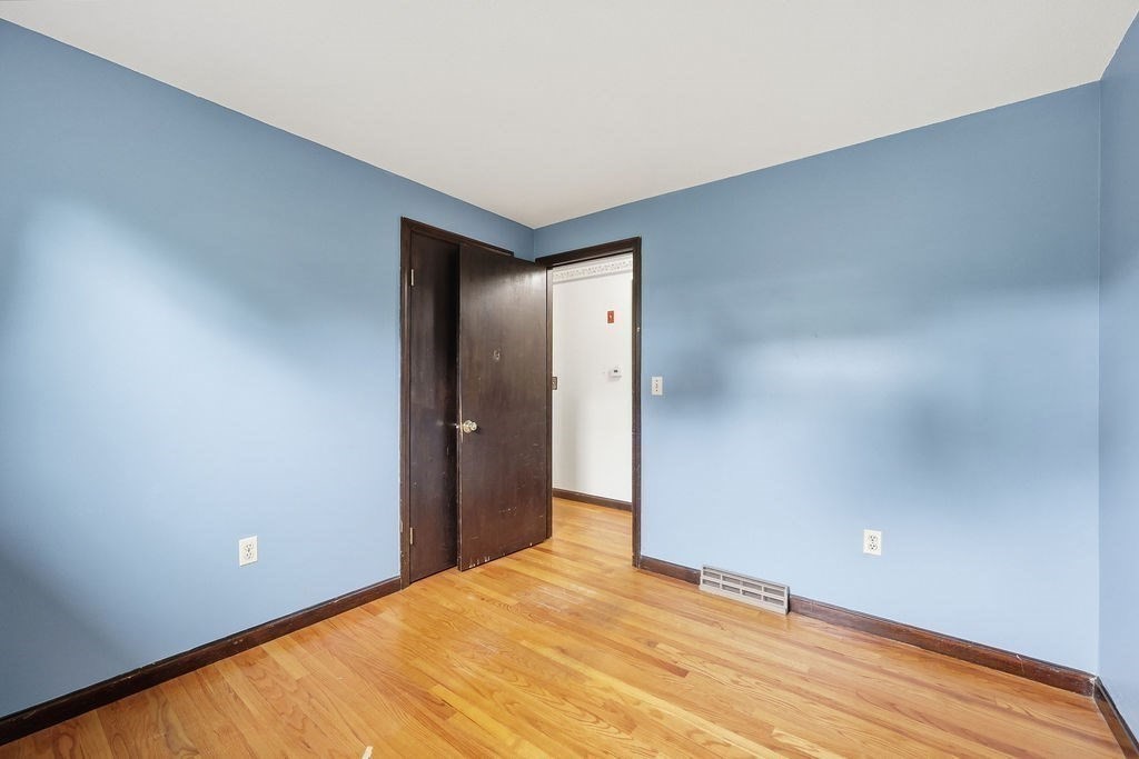 617 River Road Agawam, MA 01001 - Photo 14 of 30 Gallery Image 14