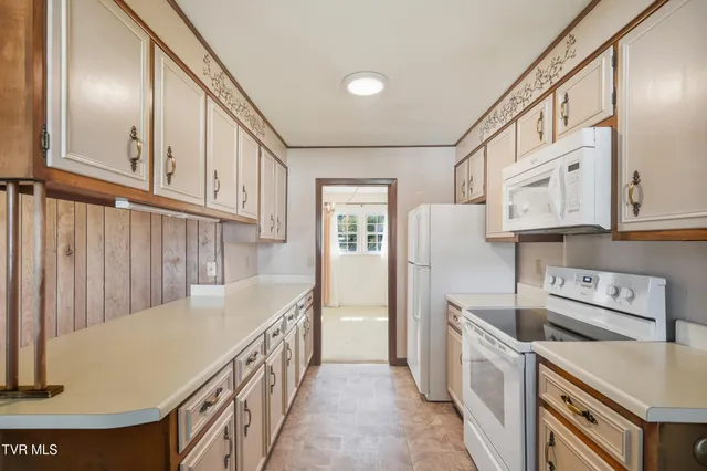 $495,000 | 100 Stone Drive, Lebanon, VA 24266