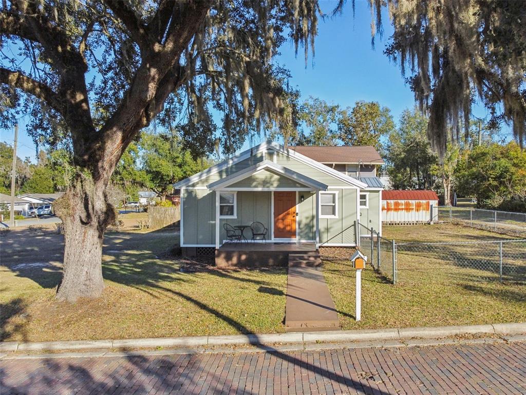 14232 17th Street Dade City, FL 33525 - Photo 1 of 65