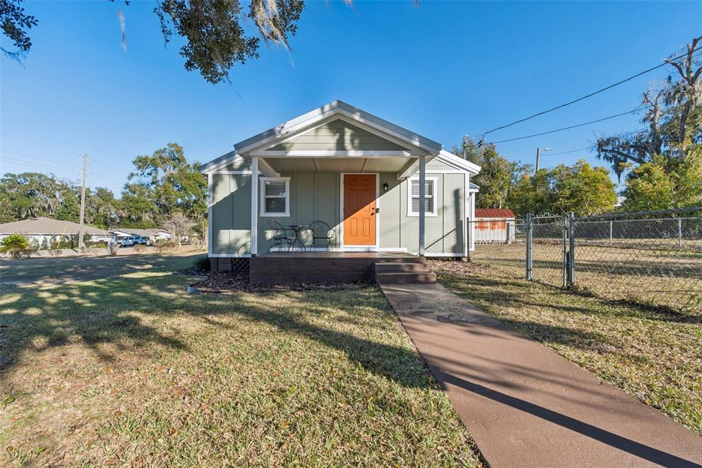 14232 17th Street Dade City, FL 33525 - Photo 2 of 65