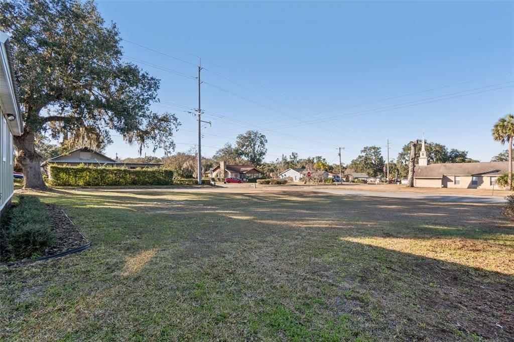 14232 17th Street Dade City, FL 33525 - Photo 58 of 65