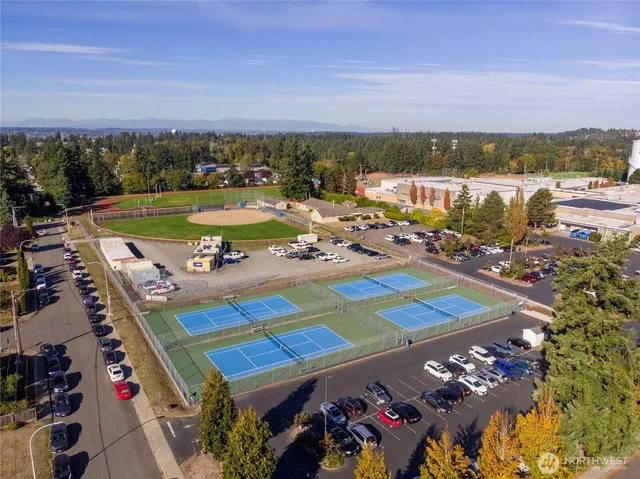 $995,000 | 959 Hoquiam Avenue Northeast, Renton, WA 98059