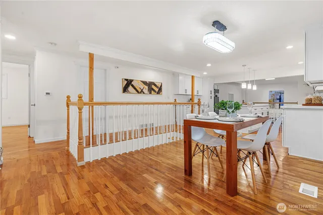 $995,000 | 959 Hoquiam Avenue Northeast, Renton, WA 98059