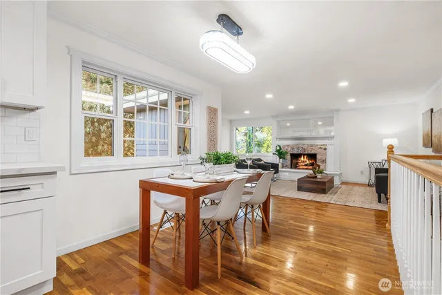 $995,000 | 959 Hoquiam Avenue Northeast, Renton, WA 98059