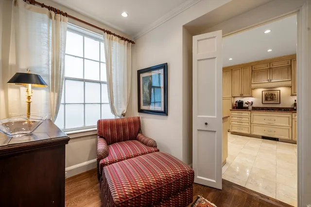 $2,350,000 | 274 Beacon Street, Unit 7F, Boston, MA 02116