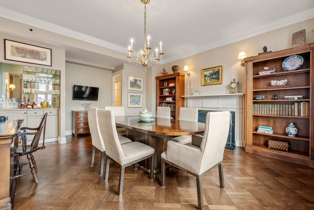 274 Beacon Street, Unit 7F Boston, MA 02116 - Photo 8 of 29