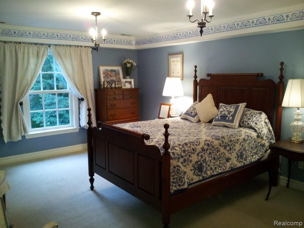 3090 Noble Road Oxford, MI 48370 - Photo 12 of 25 Master Bedroom