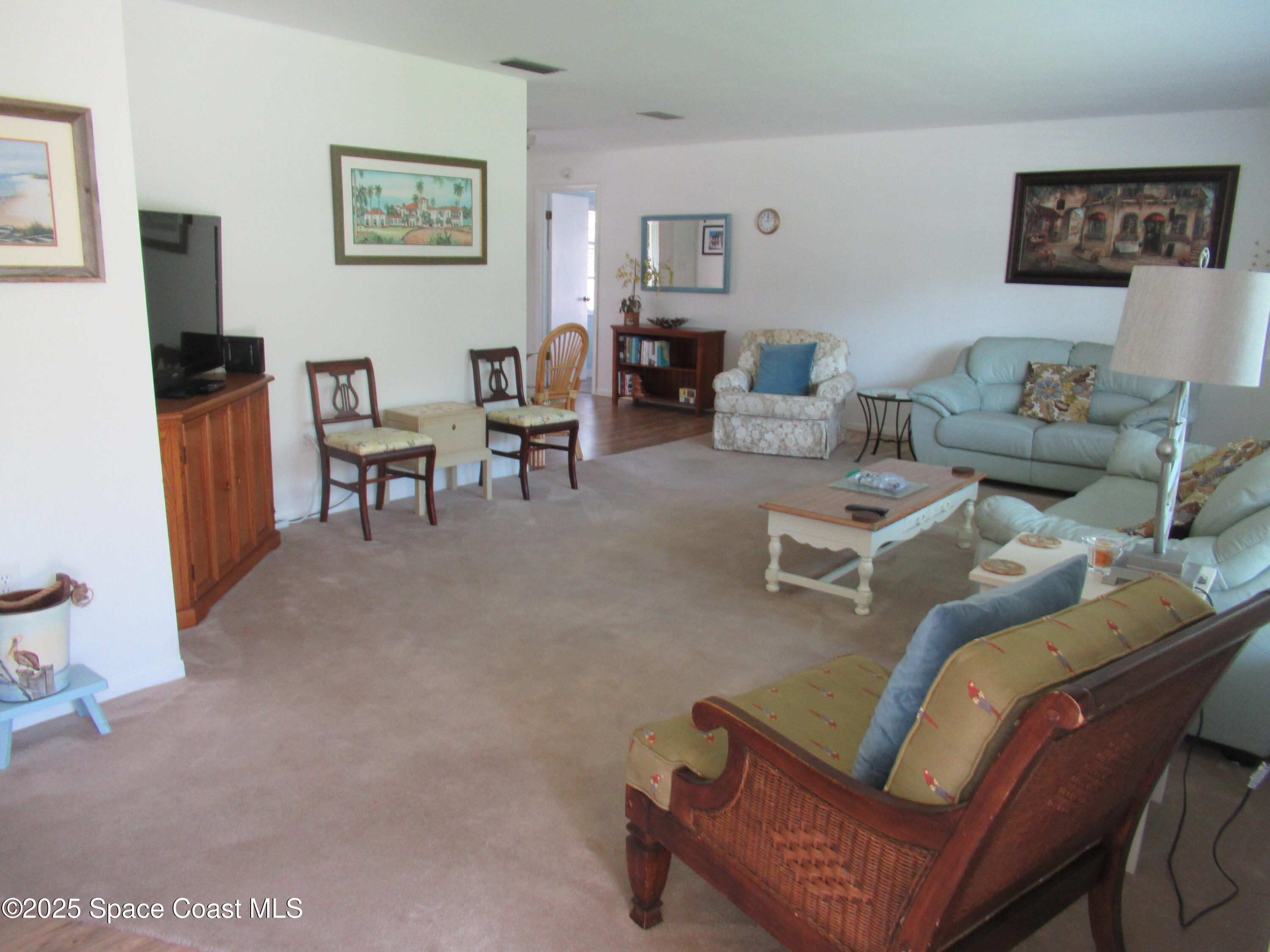 558 Sloane Street Sebastian, FL 32958 - Photo 7 of 29 IMG_6984