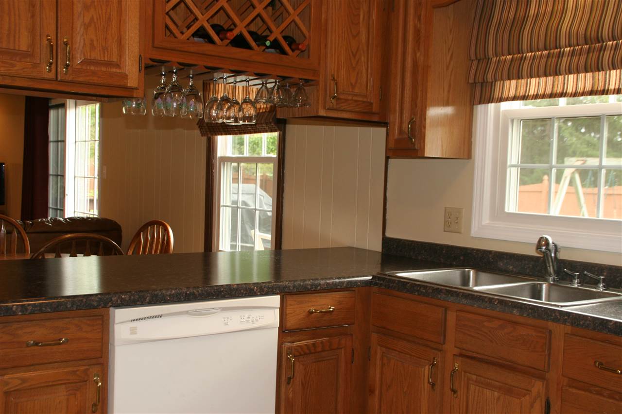 4701 Raleigh Court Fort Wayne, IN 46835 - Photo 8 of 27 Gallery Image 8