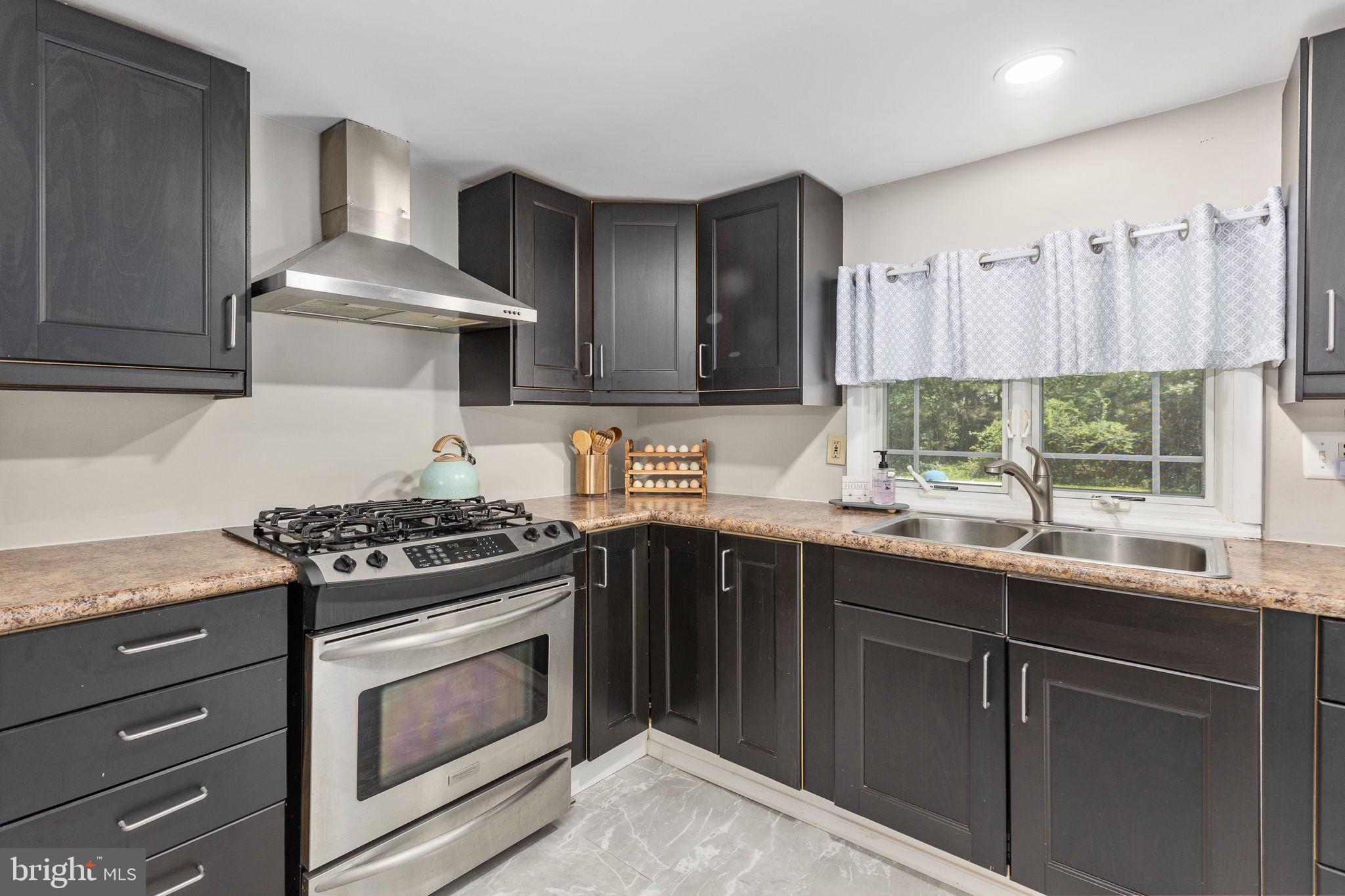 7397 Cedar Fork Road Ruther Glen, VA 22546 - Photo 4 of 57 Gallery Image 4