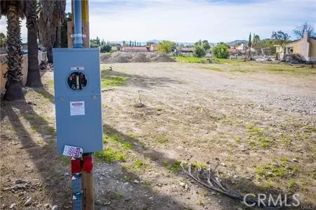 a street sign on the side of the road