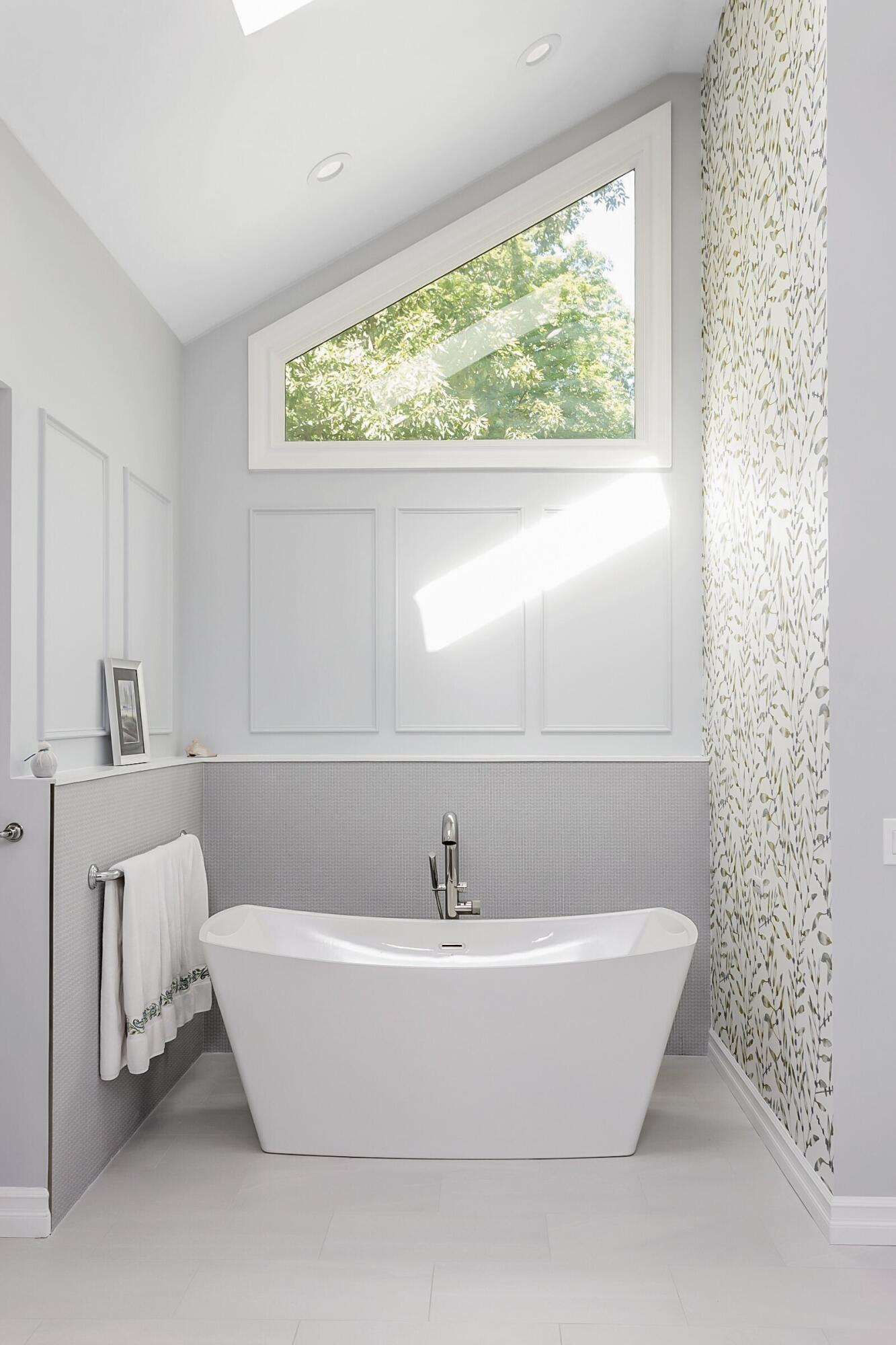 30 Carrington Drive Greenwich, CT 06831 - Photo 25 of 46 a white bath tub sitting in a bathroom