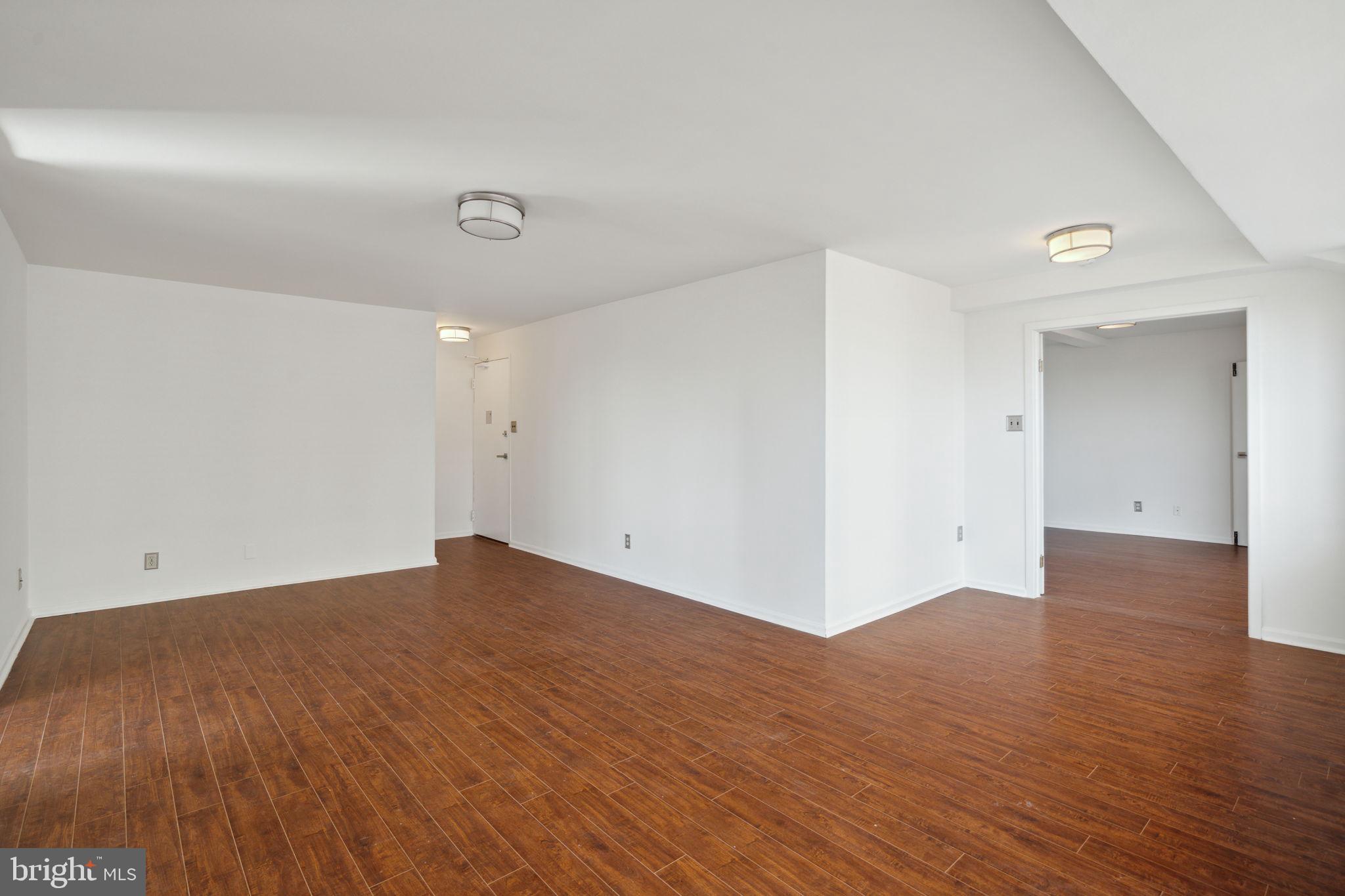 1810 Rittenhouse Square, Unit 70910 Philadelphia, PA 19103 - Photo 5 of 40