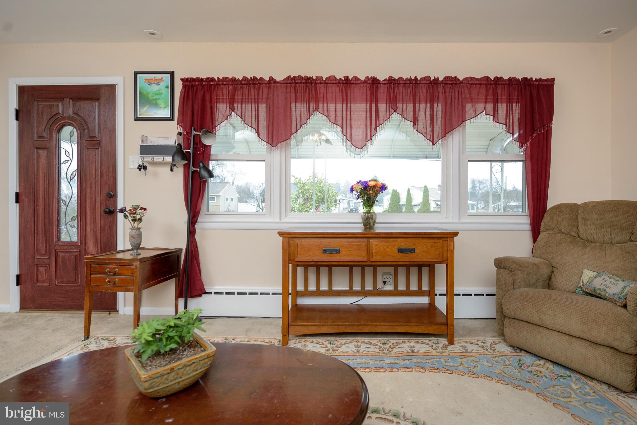 105 Baldwin Road Glassboro, NJ 08028 - Photo 2 of 29