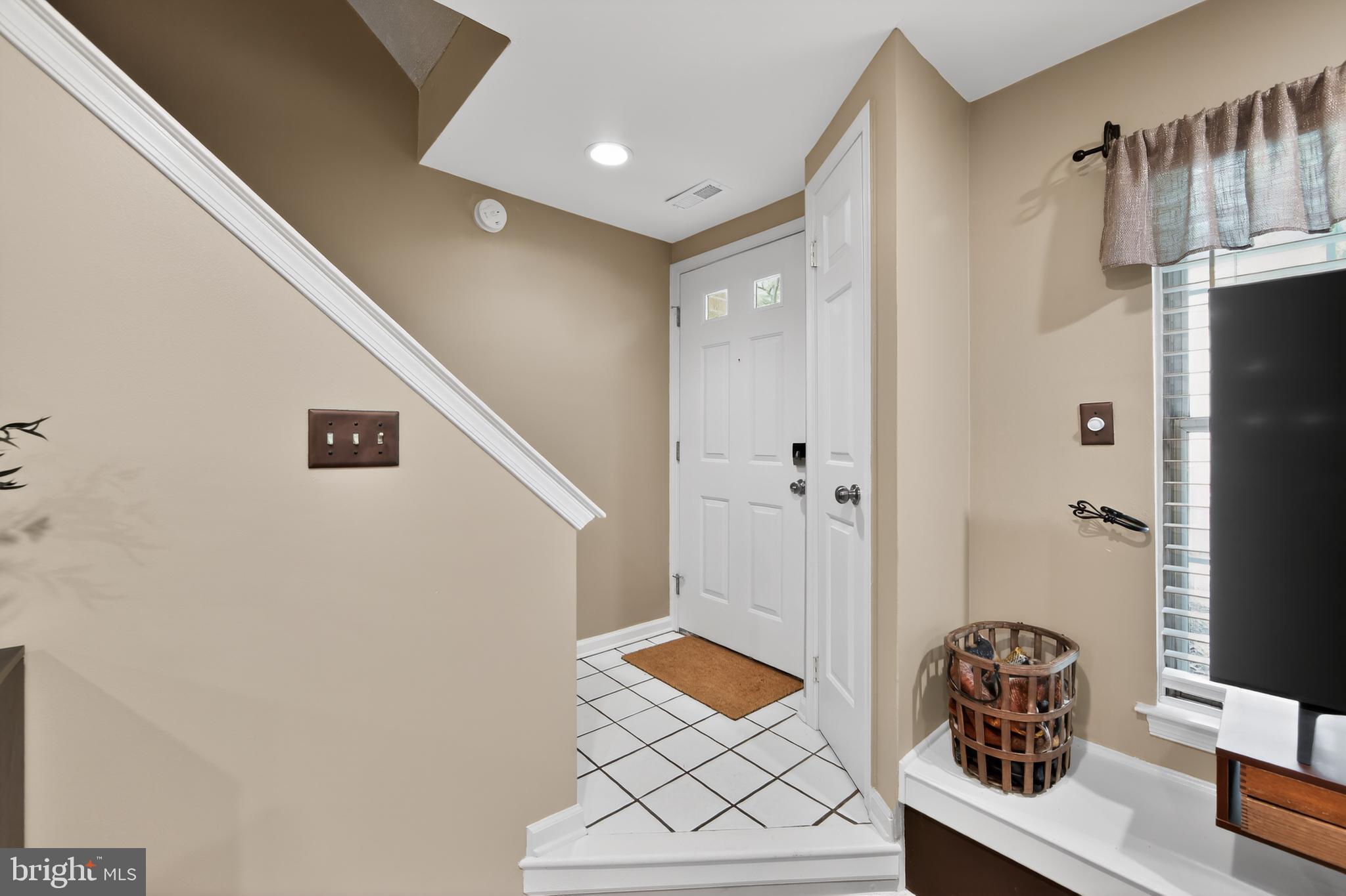 46 Rampart Drive Chesterbrook, PA 19087 - Photo 2 of 36