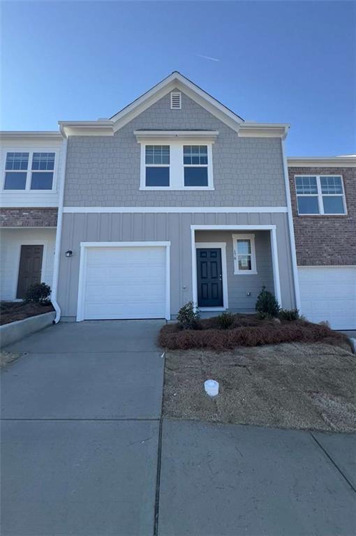 178 Rydal Way Winder, GA 30680 - Photo 1 of 1 a front view of a house with yard